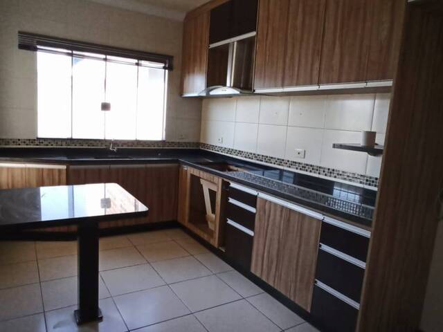 #15 - Casa para Venda em Sarandi - PR