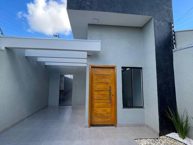 #32 - Casa para Venda em Sarandi - PR